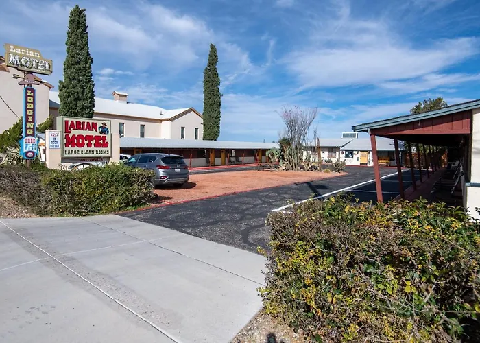Larian Motel